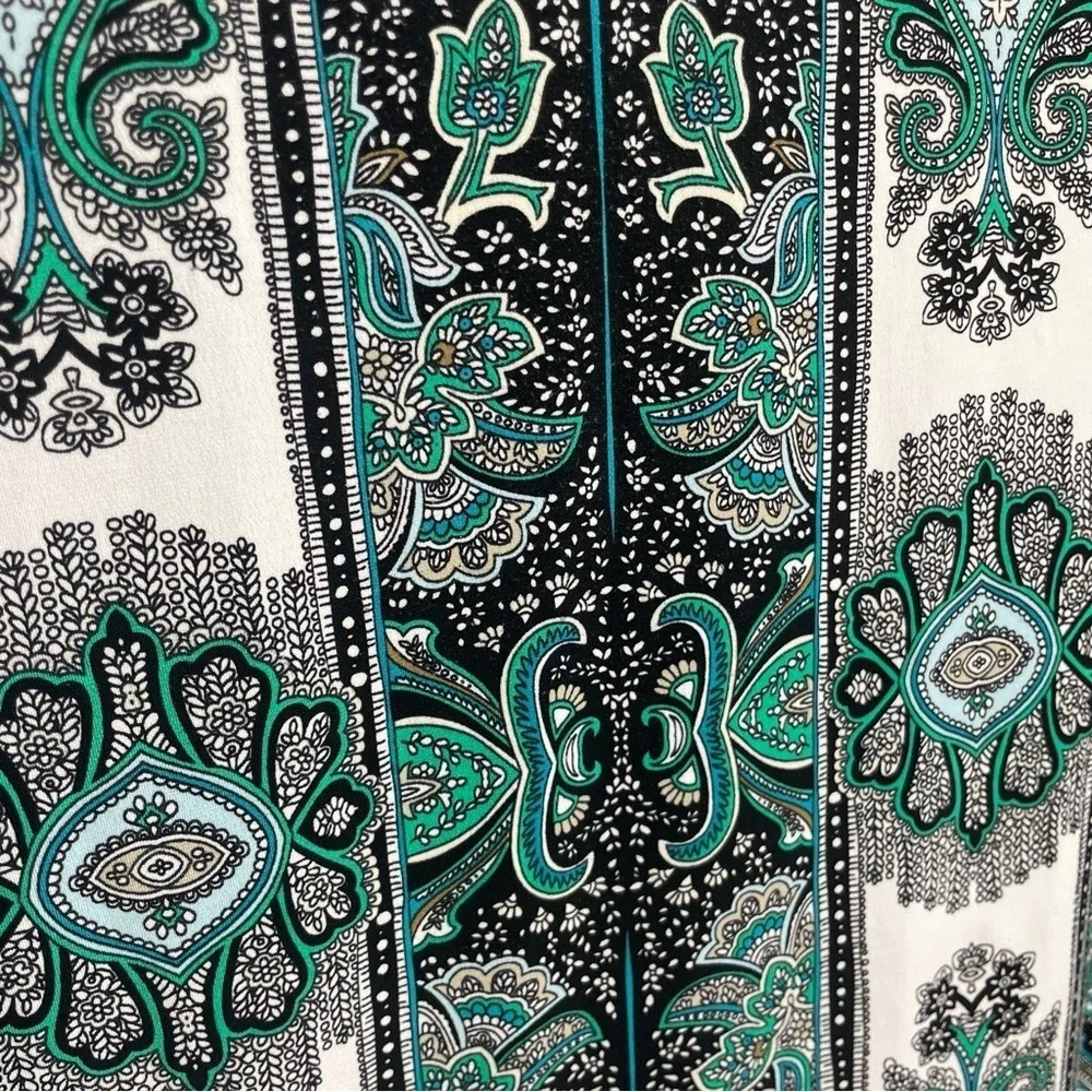 SET Chico’s Traveler’s Paisley Palooza Crop Wide Leg Pants and Top SET - Picture 3 of 12